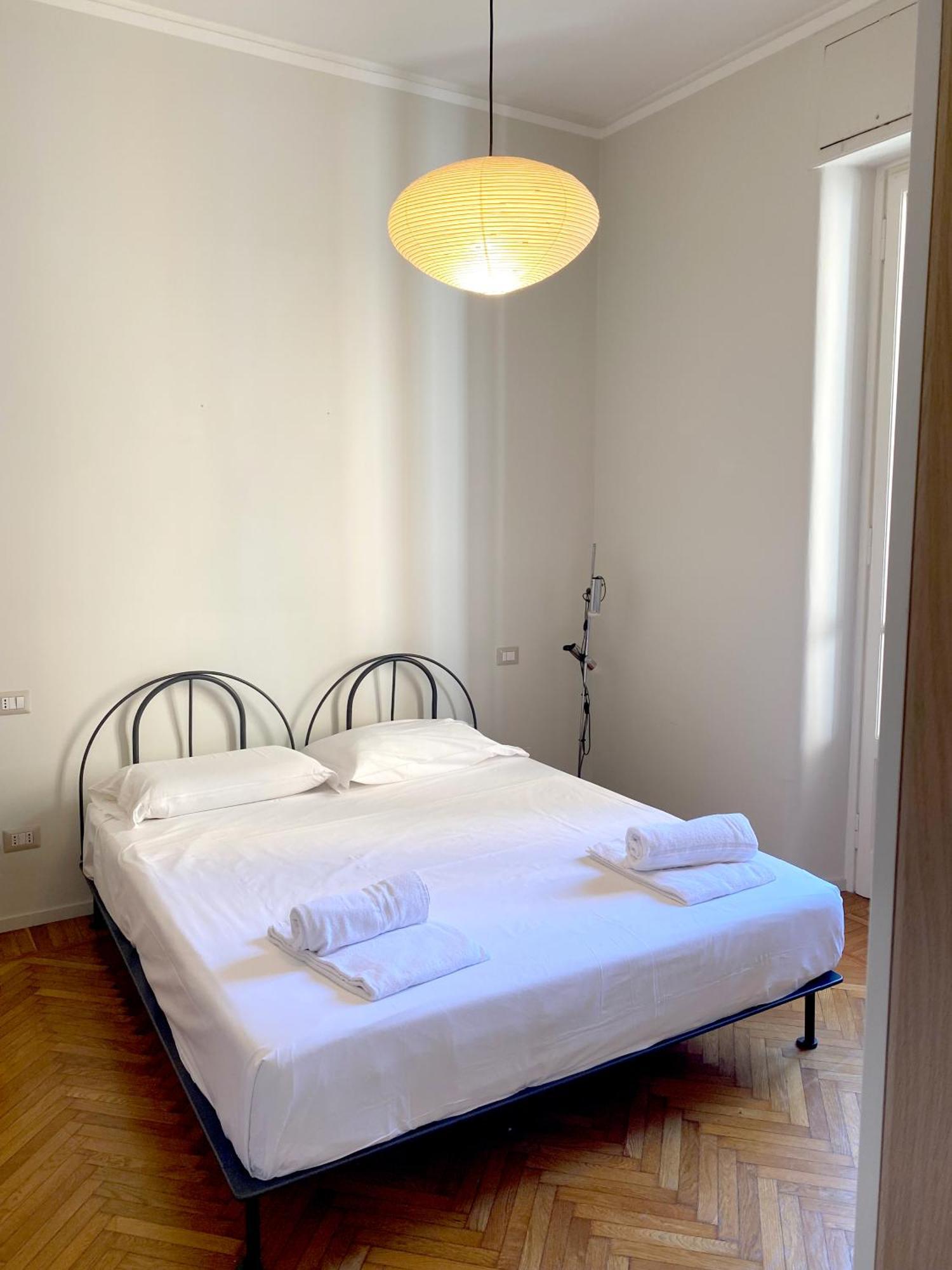 Kibilu - Via Braga - Stazione Centrale Милан Экстерьер фото